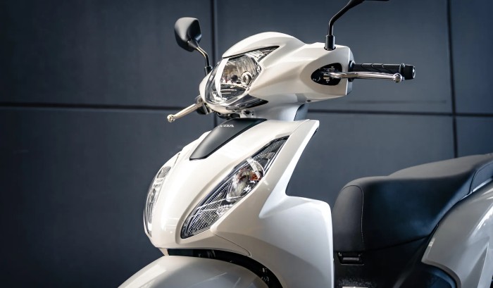 Two-Tiered Headlight